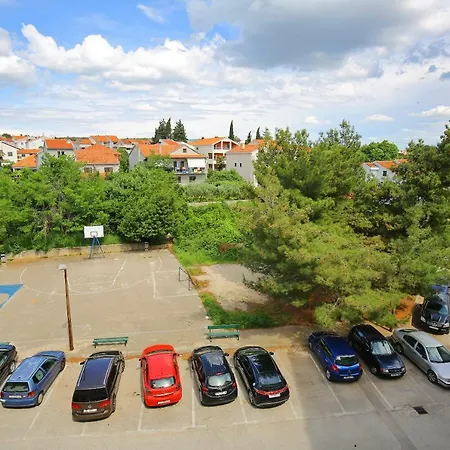 Apartman Zorka Apartment *
