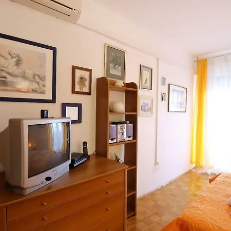 Apartman Zorka Apartment *